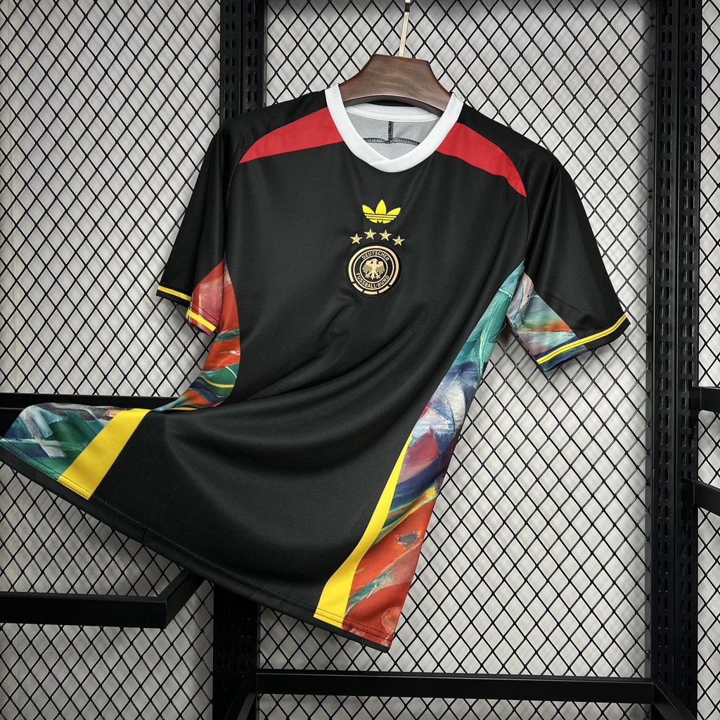 Alemania Entrenamiento "Estilo Retro" 2024 Versión Fan