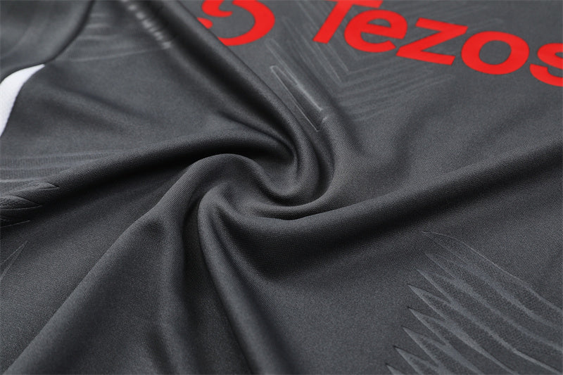 Buzo Completo Manchester United Gris Diseño Rojo