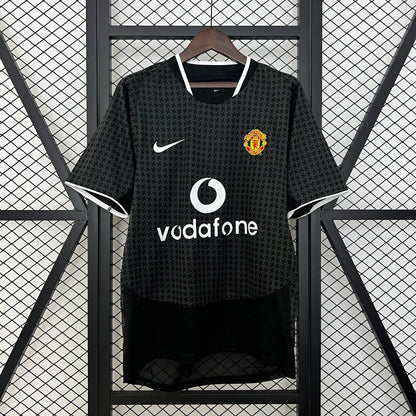 Manchester United Visita Retro 2003/04 Versión Fan