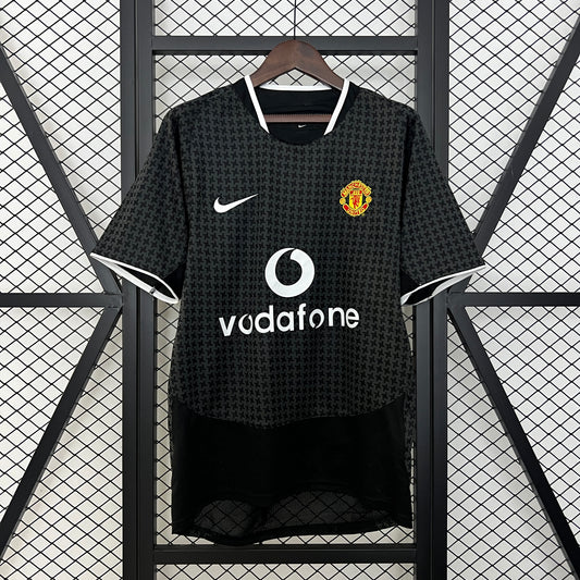 Manchester United Visita Retro 2003/04 Versión Fan