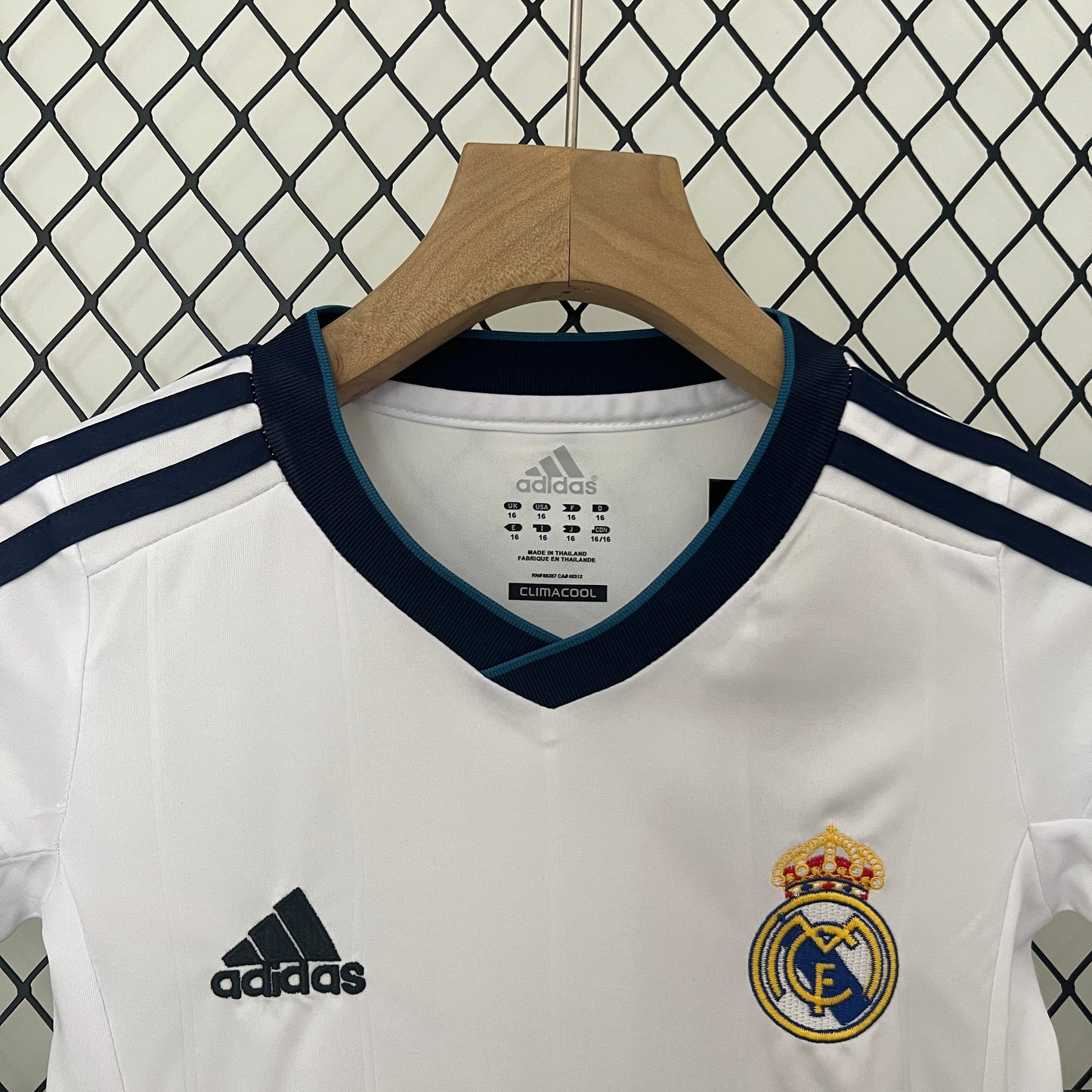 Real Madrid Retro Kit Niños Local 2012/13