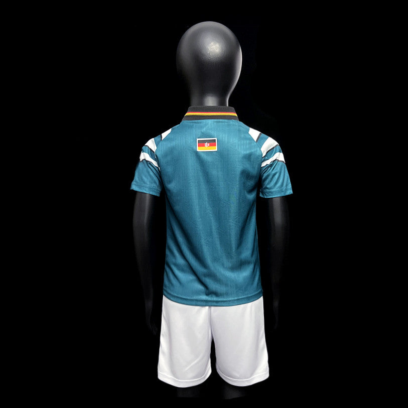 Alemania Retro Kit Niños Visita 1996