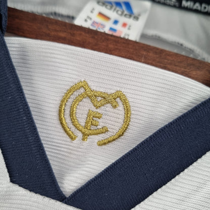 Real Madrid Local Retro 2000 Versión Fan