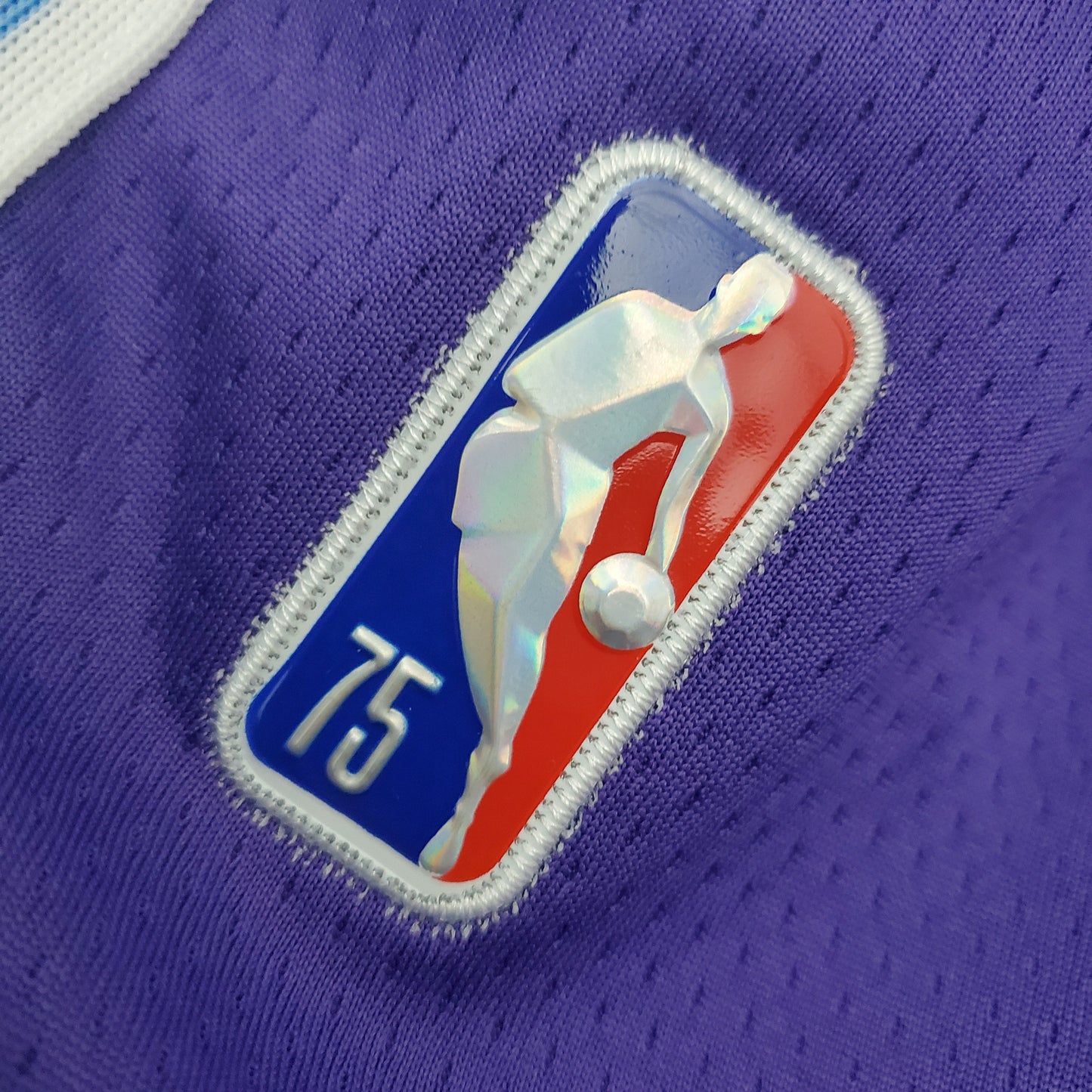 Los Ángeles Lakers City Edition Shorts Morados