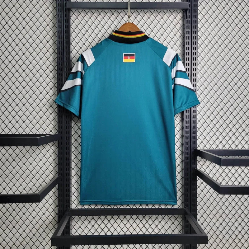 Alemania Visita Retro 1996 Versión Fan