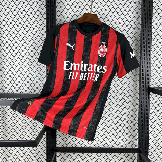 AC Milán Local 2025/26 Versión Fan