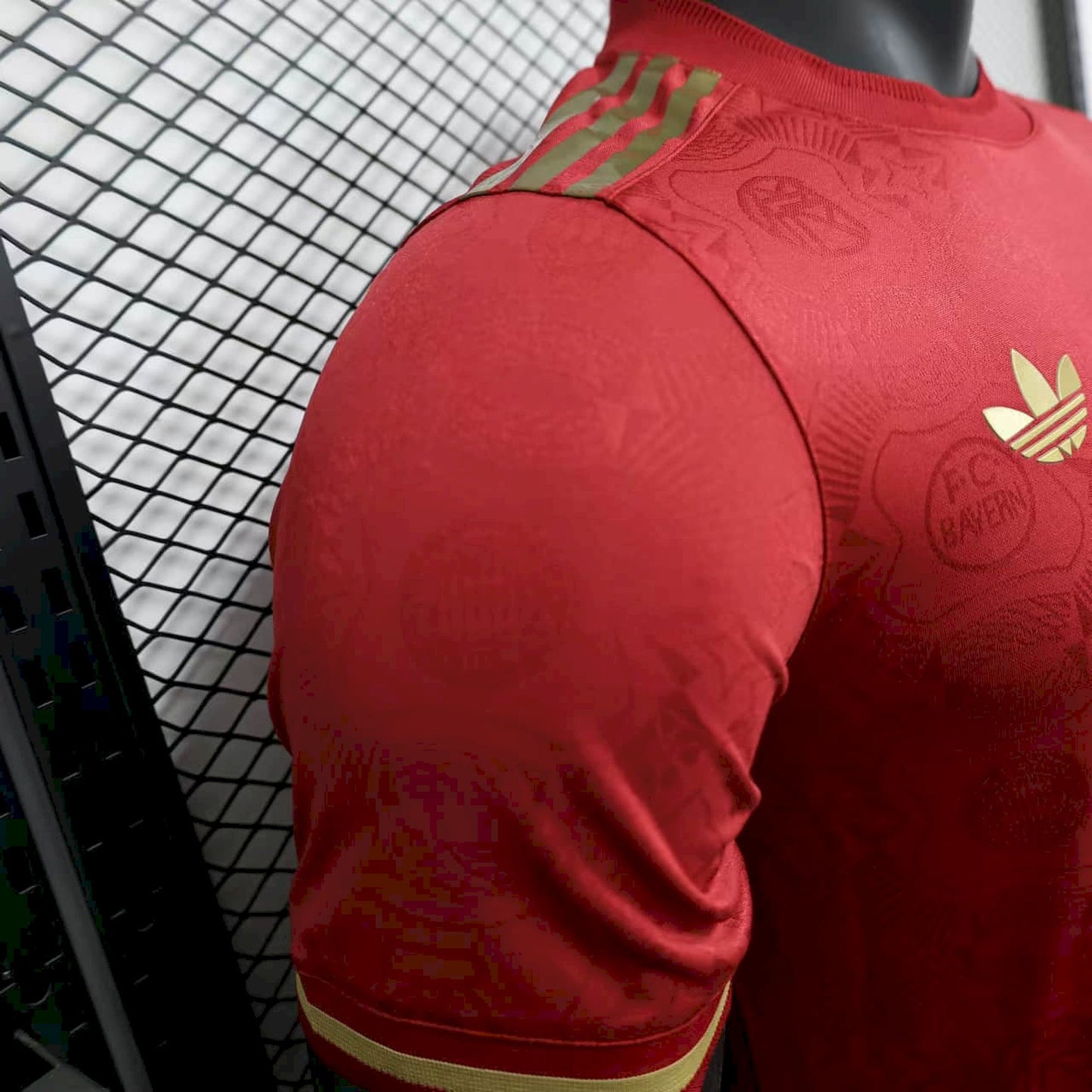 Bayern Munich "125 Aniversario Red Color" 2024/25 Versión Jugador