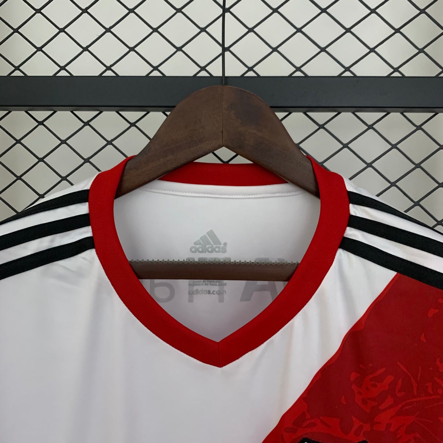 River Plate Local Retro 2013/14 Versión Fan