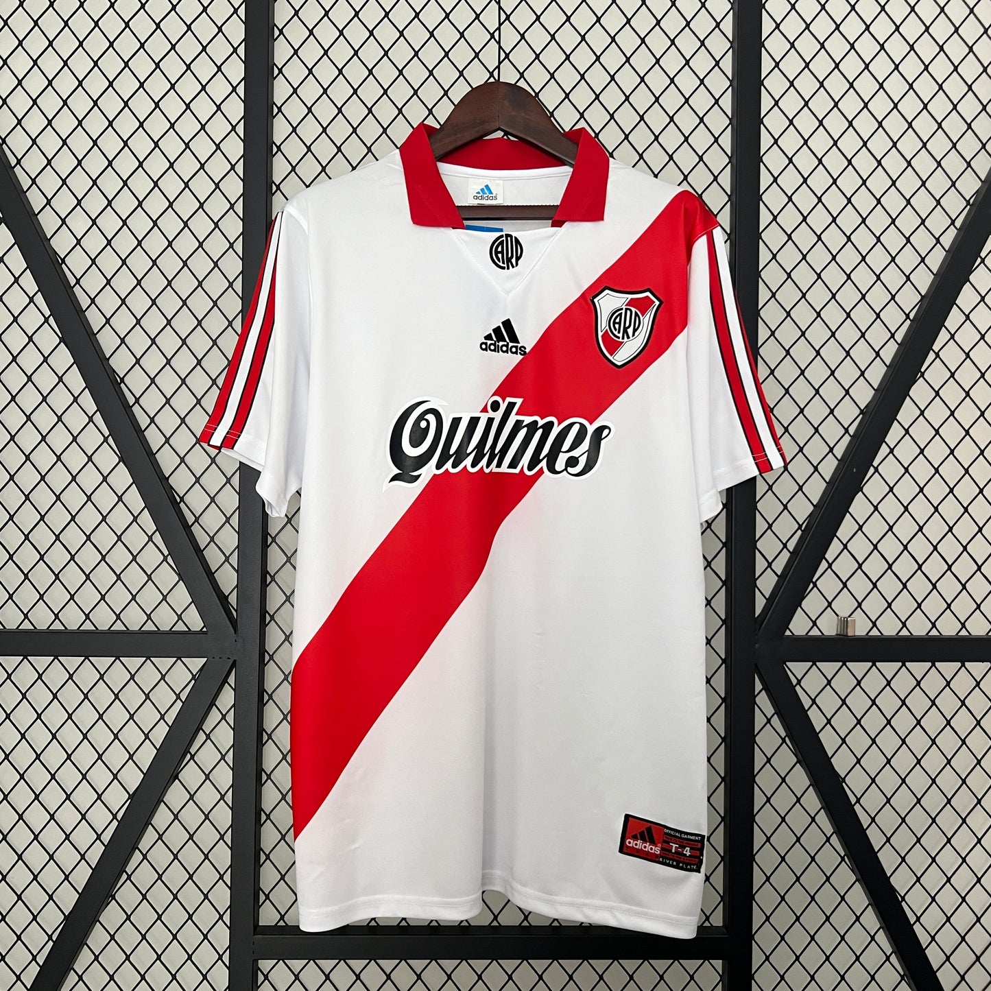 River Plate Local Retro 1998 Versión Fan