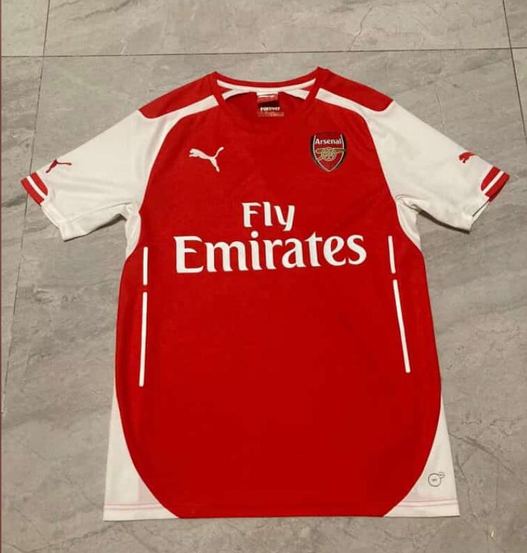 Arsenal Local Retro 2014/15 Versión Fan