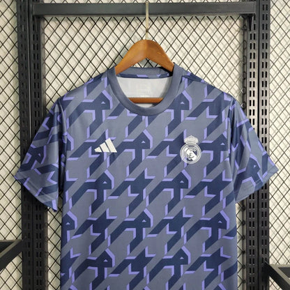 Real Madrid Camiseta Entrenamiento 2023/24 Versión Fan