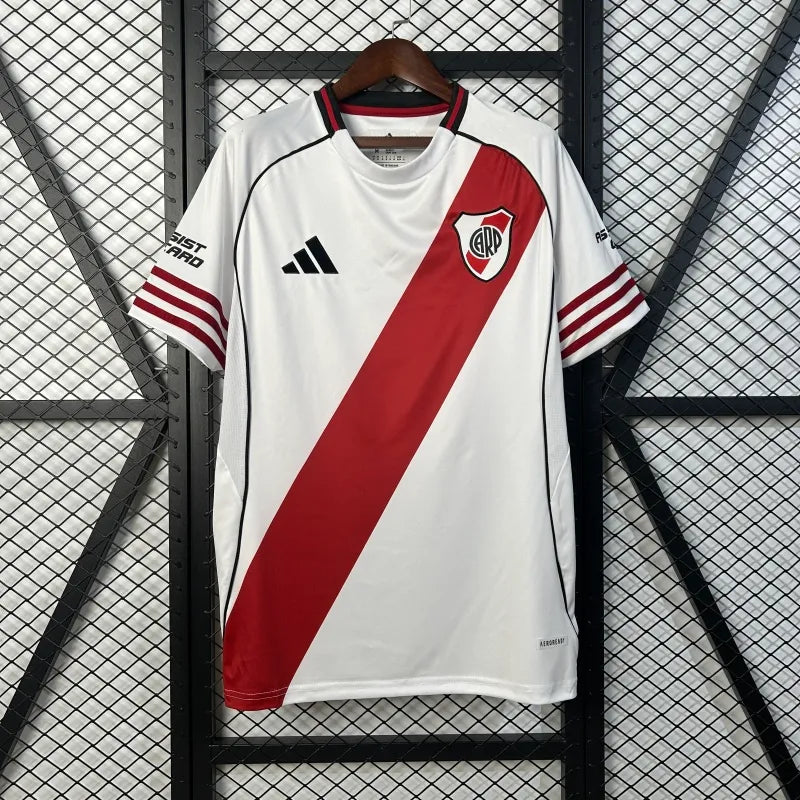 River Plate Local 2025/26 Versión Fan