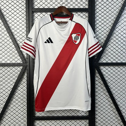 River Plate Local 2025/26 Versión Fan