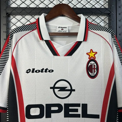 AC Milan Visita Retro 1998/99 Versión Fan