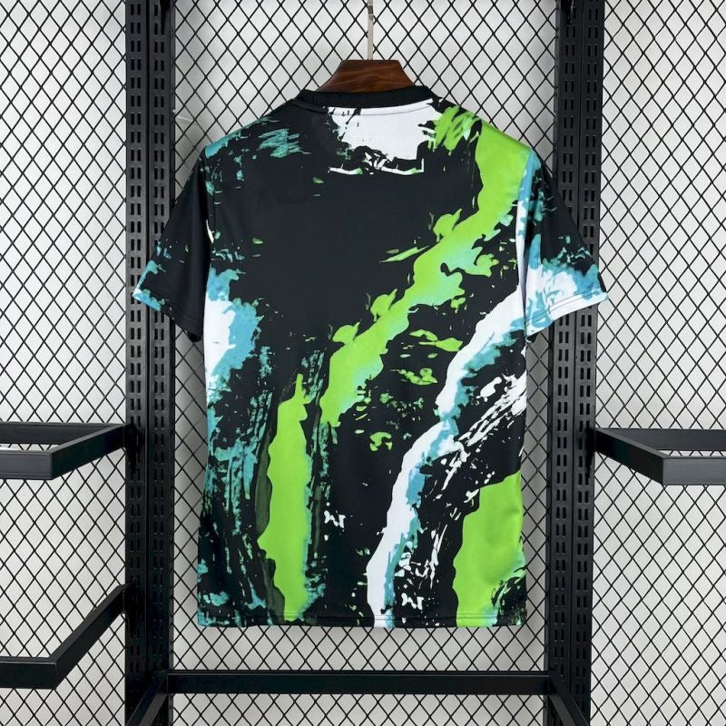 Real Madrid Colores Entrenamiento 2025/26 Versión Fan