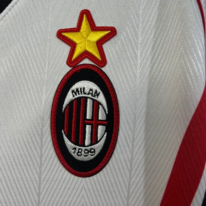 AC Milan Visita Retro 1998/99 Versión Fan