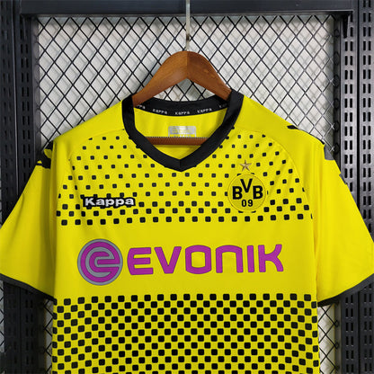 Borussia Dortmund Retro 2011/12 Versión Fan