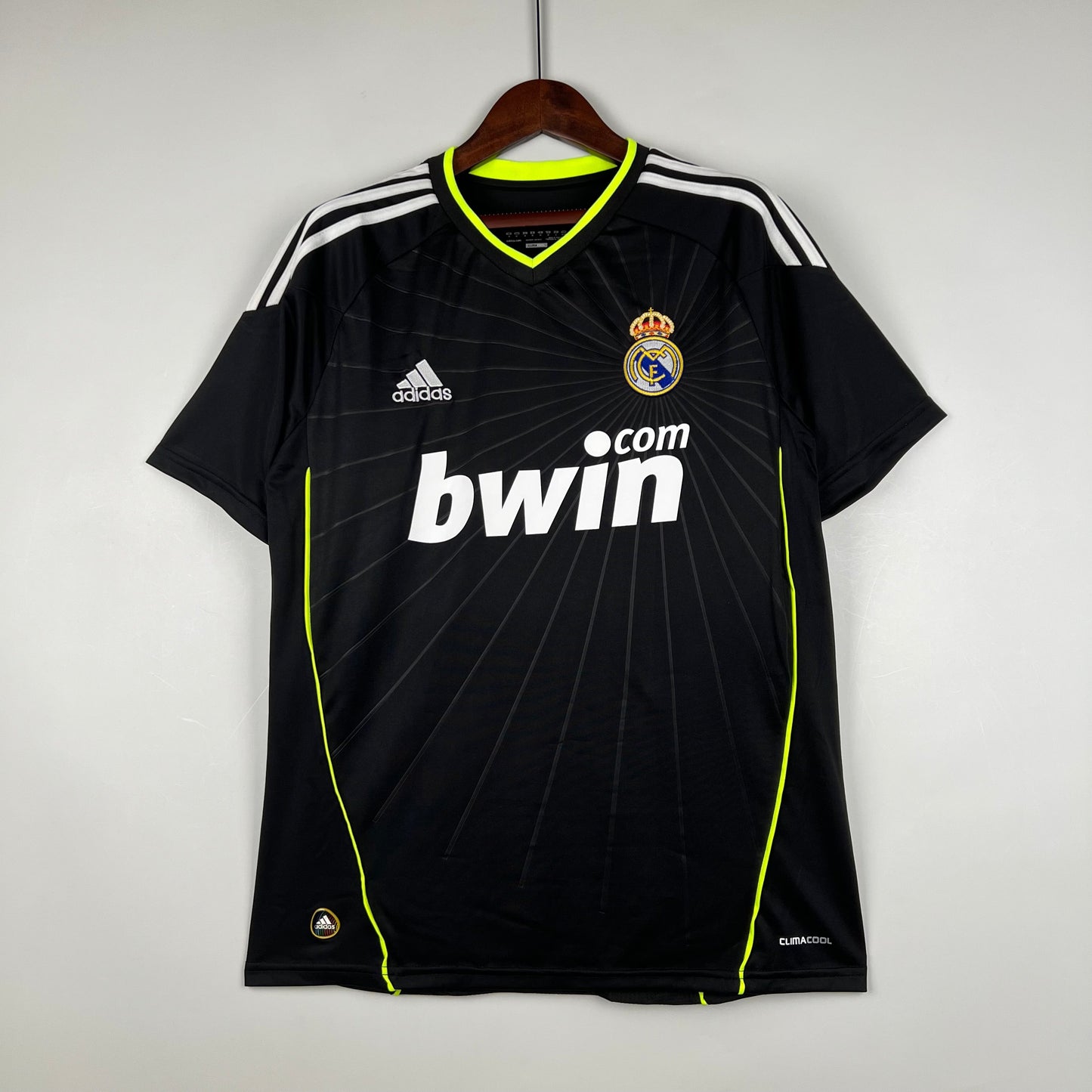 Real Madrid Retro Visita 2010/11 Versión Fan