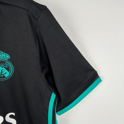 Real Madrid Visita Retro 2017/18 Versión Fan