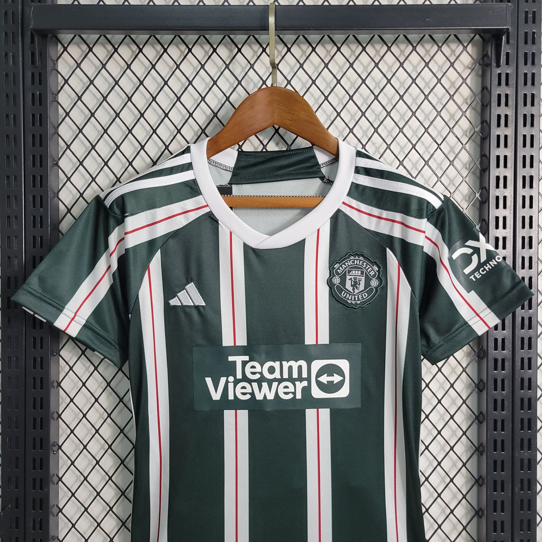 Manchester United Kit Niños Visita 2023/24