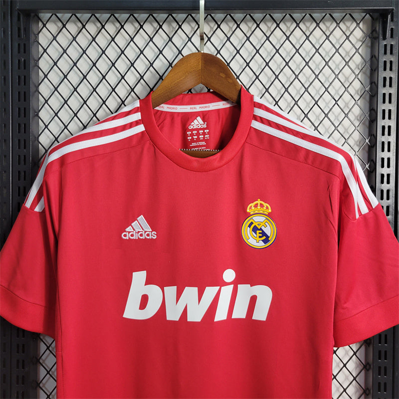 Real Madrid Tercera Retro 2011/12 Versión Fan