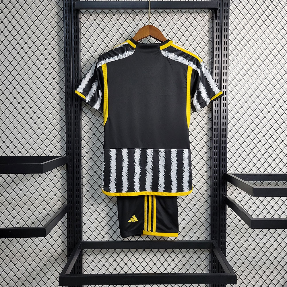 Juventus Kit Niños Local 2023/24