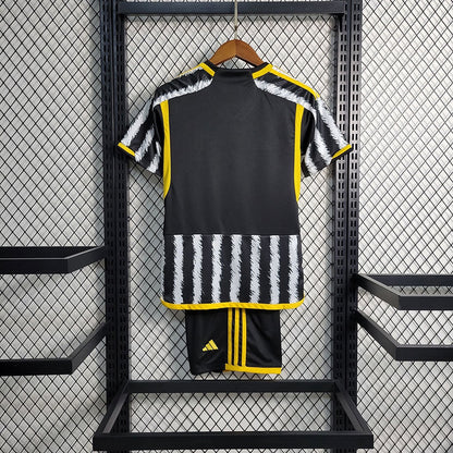 Juventus Kit Niños Local 2023/24