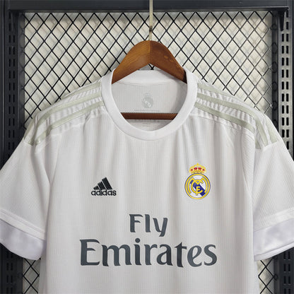 Real Madrid Local Retro 2015/16 Versión Fan