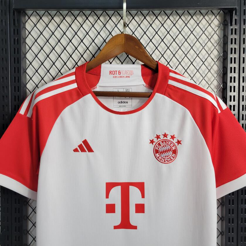 Bayern Munich Local 2023/24 Versión Fan