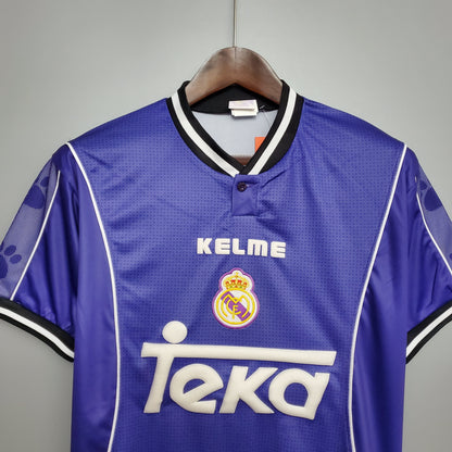 Real Madrid Visita Retro 1997/98 Versión Fan