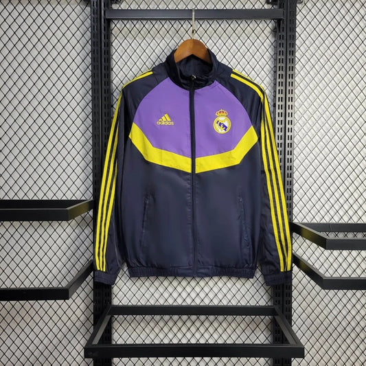 Cortavientos Real Madrid Morado, Amarillo y Azun Marino
