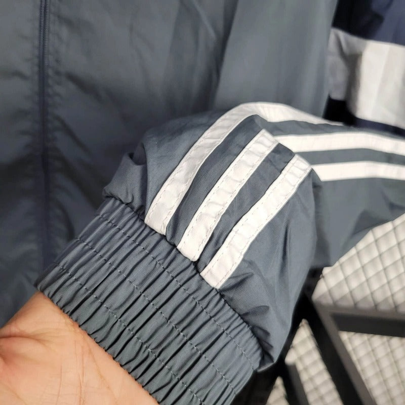 Cortavientos Real Madrid Adidas Originals Gris Retro