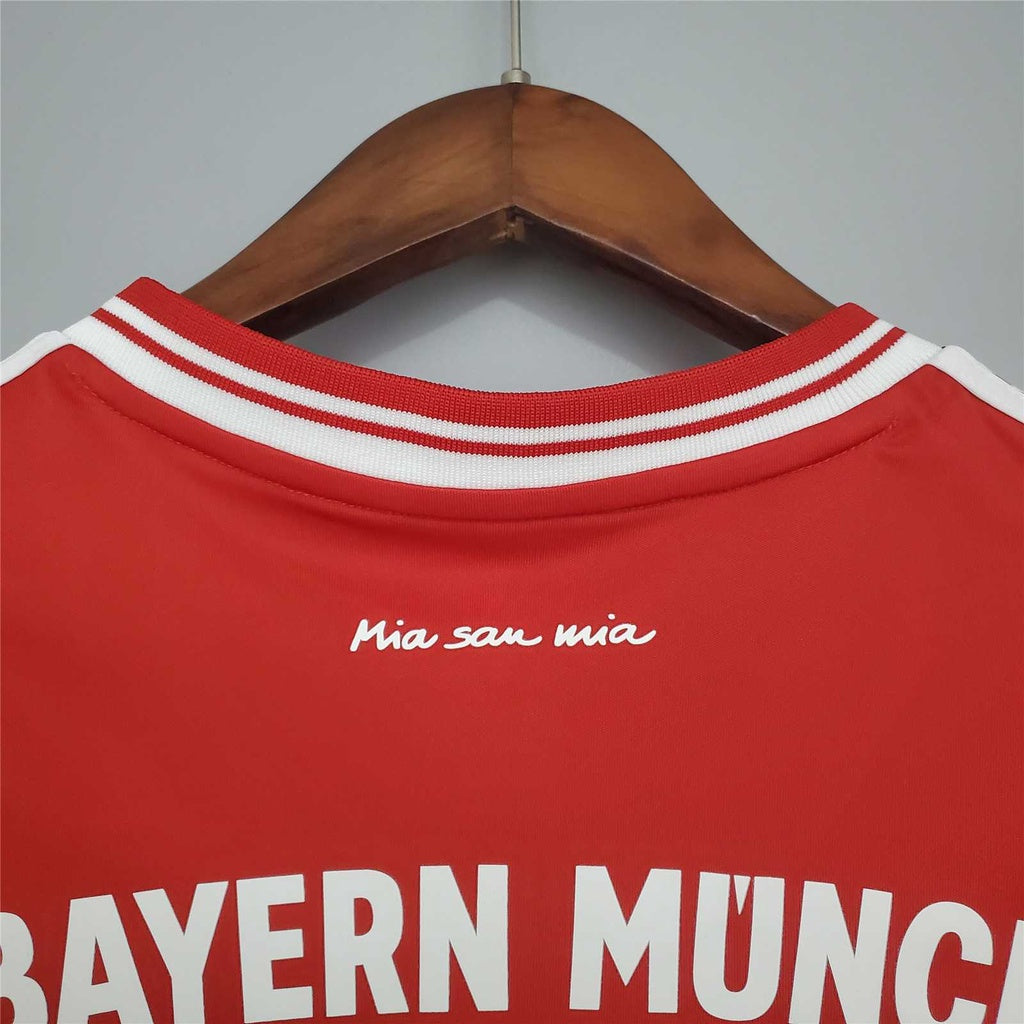 Bayern Munich Local Retro 2013/14 Versión Fan