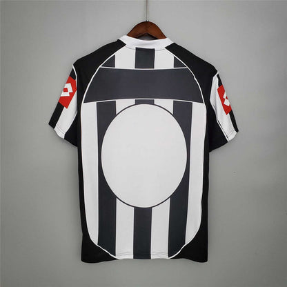 Juventus Retro 2002/03 Versión Fan